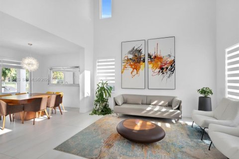 House in Weston, Florida 5 bedrooms, 230.58 sq.m. № 2041731 - photo 6