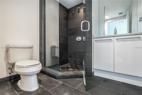 Снять в аренду кондоминиум в Майами, Флорида 1 спальня, 110.18м2, № 2005124 - фото 8