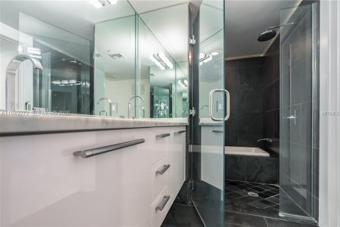 Снять в аренду кондоминиум в Майами, Флорида 1 спальня, 110.18м2, № 2005124 - фото 6