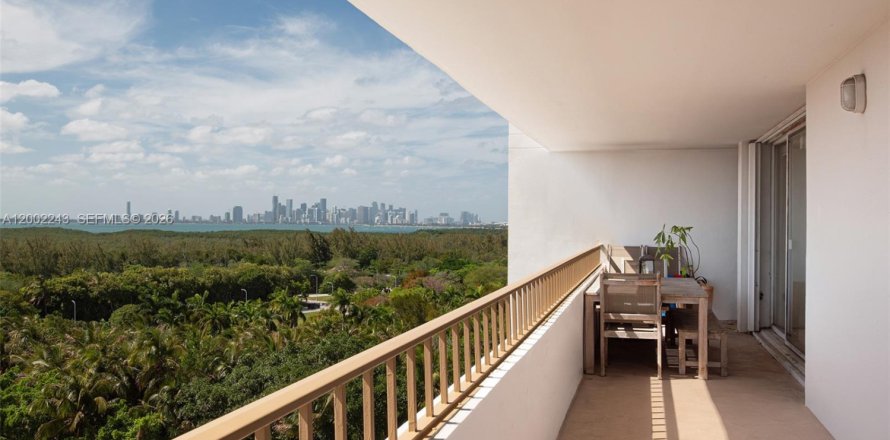 Condo in Key Biscayne, Florida, 3 bedrooms  № 2068116