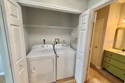 Copropriété à louer à Orlando, Floride: 3 chambres, 153.38 m2 № 2411389 - photo 13