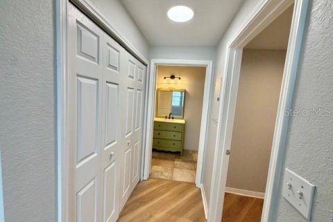 Copropriété à louer à Orlando, Floride: 3 chambres, 153.38 m2 № 2411389 - photo 11