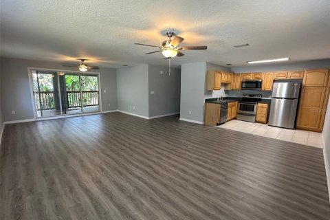 Apartamento en alquiler en New Smyrna Beach, Florida, 3 dormitorios, 145.48 m2 № 1837027 - foto 8