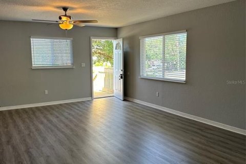 Apartamento en alquiler en New Smyrna Beach, Florida, 3 dormitorios, 145.48 m2 № 1837027 - foto 13