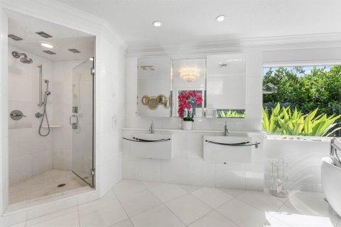 House in Boynton Beach, Florida 5 bedrooms, 296.08 sq.m. № 2173675 - photo 16