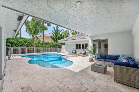 House in Boynton Beach, Florida 5 bedrooms, 296.08 sq.m. № 2173675 - photo 26