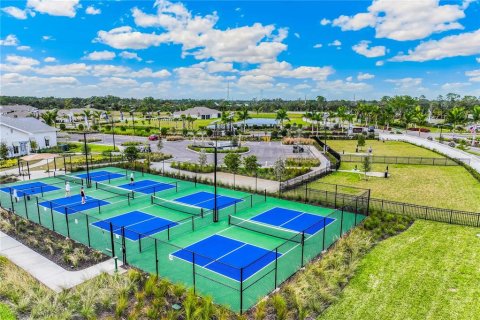 Casa en venta en Port Charlotte, Florida, 4 dormitorios, 217.02 m2 № 1780580 - foto 23