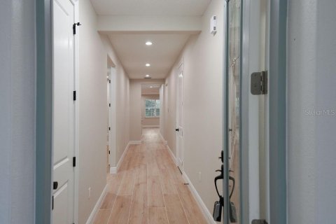 Villa ou maison à vendre à Summerfield, Floride: 4 chambres, 191.1 m2 № 2415185 - photo 4