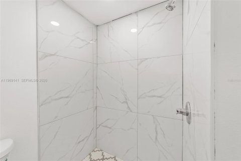 Купить виллу или дом в Окала, Флорида 3 спальни, № 2030002 - фото 10