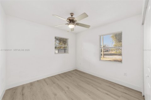 Купить виллу или дом в Окала, Флорида 3 спальни, № 2030002 - фото 11