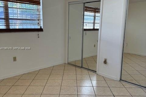 Снять в аренду виллу или дом в Майами, Флорида 2 спальни, 190.45м2, № 2019591 - фото 8