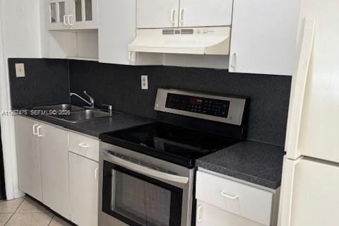 Снять в аренду виллу или дом в Майами, Флорида 2 спальни, 190.45м2, № 2019591 - фото 2