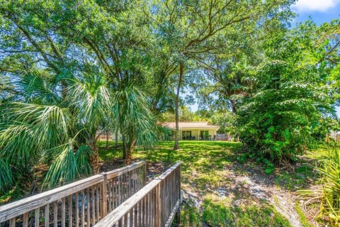 Villa ou maison à louer à Boca Raton, Floride: 3 chambres, 156.08 m2 № 1172484 - photo 1