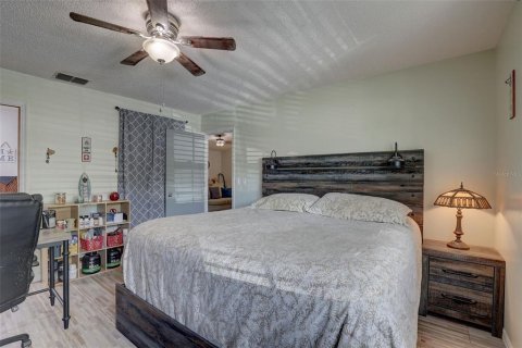 Casa en venta en Spring Hill, Florida, 3 dormitorios, 133.59 m2 № 1807954 - foto 18