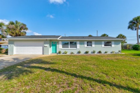 House in Ormond Beach, Florida 3 bedrooms, 138.61 sq.m. № 1833391 - photo 1