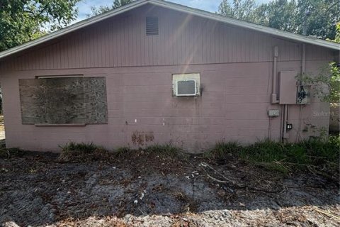 House in Arcadia, Florida 3 bedrooms, 133.97 sq.m. № 1902076 - photo 2