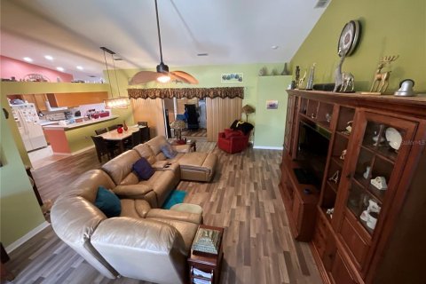 Casa en venta en Hudson, Florida, 2 dormitorios, 150.97 m2 № 1658296 - foto 2