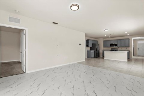Villa ou maison à louer à Davenport, Floride: 3 chambres, 150.97 m2 № 1823097 - photo 11