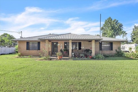House in Arcadia, Florida 3 bedrooms, 159.7 sq.m. № 2355974