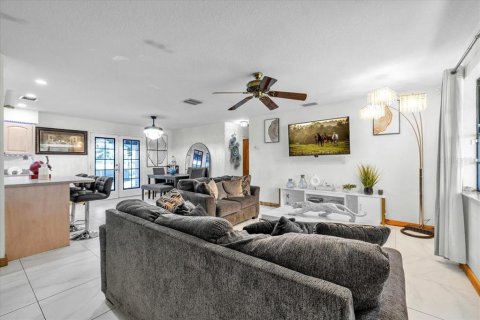 House in Arcadia, Florida 3 bedrooms, 159.7 sq.m. № 2355974 - photo 11