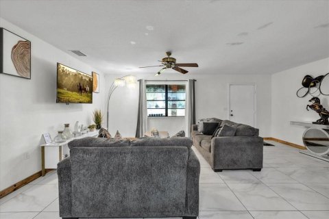 House in Arcadia, Florida 3 bedrooms, 159.7 sq.m. № 2355974 - photo 15