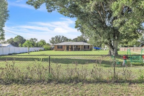 House in Arcadia, Florida 3 bedrooms, 159.7 sq.m. № 2355974 - photo 4