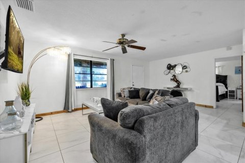 House in Arcadia, Florida 3 bedrooms, 159.7 sq.m. № 2355974 - photo 13