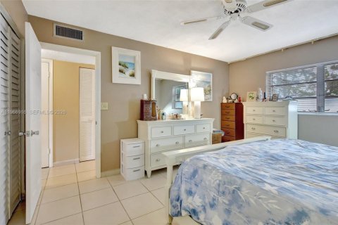 Condominio en venta en Hollywood, Florida, 1 dormitorio, 66.89 m2 № 2028894 - foto 18