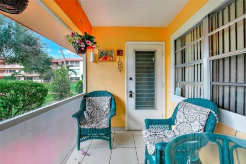 Condominio en venta en Hollywood, Florida, 1 dormitorio, 66.89 m2 № 2028894 - foto 23