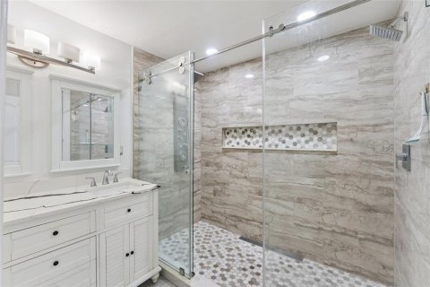 Villa ou maison à vendre à Kissimmee, Floride: 5 chambres, 235.23 m2 № 2202461 - photo 19