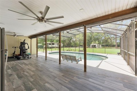 Villa ou maison à vendre à Kissimmee, Floride: 5 chambres, 235.23 m2 № 2202461 - photo 24