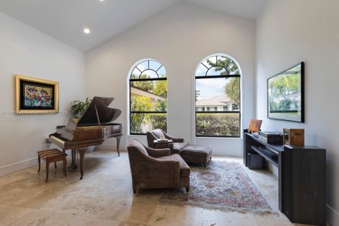 Villa ou maison à vendre à Pinecrest, Floride: 4 chambres, 326.64 m2 № 1953922 - photo 8