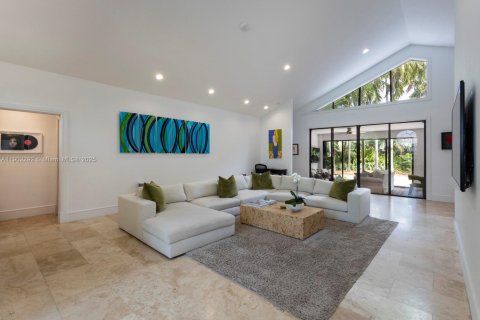 Villa ou maison à vendre à Pinecrest, Floride: 4 chambres, 326.64 m2 № 1953922 - photo 7