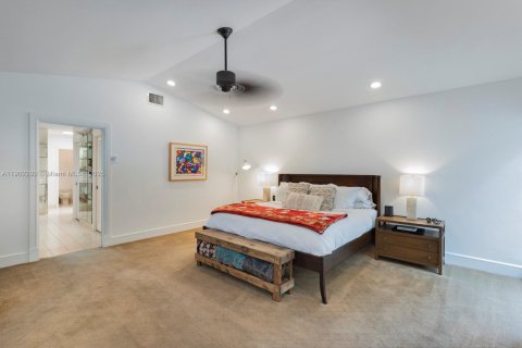 Villa ou maison à vendre à Pinecrest, Floride: 4 chambres, 326.64 m2 № 1953922 - photo 21
