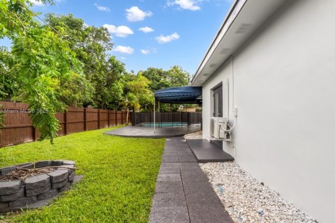 Copropriété à louer à Plantation, Floride: 4 chambres, 151.8 m2 № 1945343 - photo 11