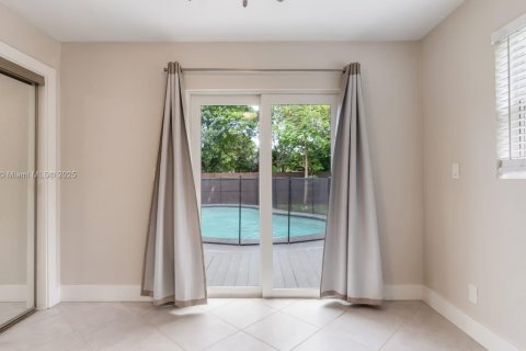 Copropriété à louer à Plantation, Floride: 4 chambres, 151.8 m2 № 1945343 - photo 17