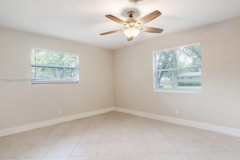 Copropriété à louer à Plantation, Floride: 4 chambres, 151.8 m2 № 1945343 - photo 27