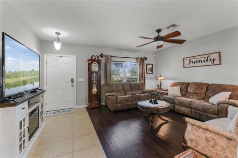 House in Winter Garden, Florida 5 bedrooms, 205.5 sq.m. № 1681224 - photo 10