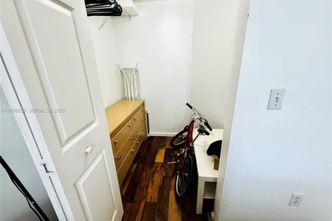 Copropriété à louer à Sunny Isles Beach, Floride: 2 chambres, 103.68 m2 № 1997184 - photo 13