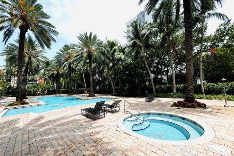 Copropriété à louer à Sunny Isles Beach, Floride: 2 chambres, 103.68 m2 № 1997184 - photo 21