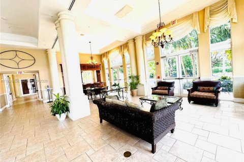 Copropriété à louer à Sunny Isles Beach, Floride: 2 chambres, 103.68 m2 № 1997184 - photo 23