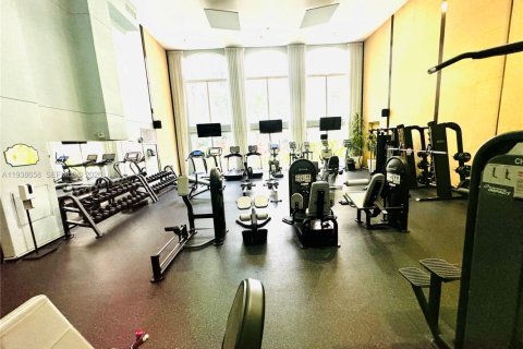 Copropriété à louer à Sunny Isles Beach, Floride: 2 chambres, 103.68 m2 № 1997184 - photo 27