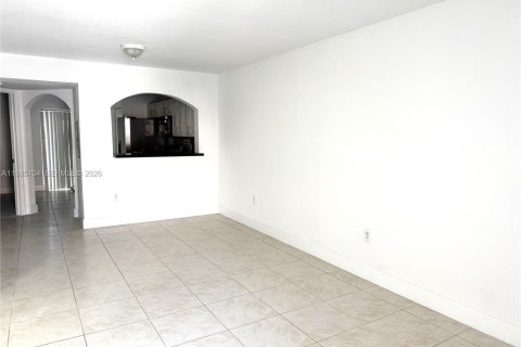 Copropriété à louer à Homestead, Floride: 2 chambres, 76.37 m2 № 2047251 - photo 2