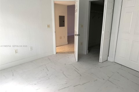 Copropriété à louer à Homestead, Floride: 2 chambres, 76.37 m2 № 2047251 - photo 8