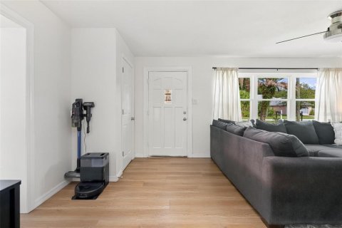 Villa ou maison à vendre à DeLand, Floride: 3 chambres, 128.11 m2 № 2408563 - photo 10