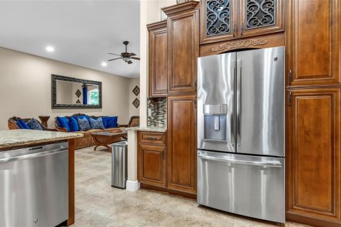 Casa en alquiler en Wesley Chapel, Florida, 4 dormitorios, 220.55 m2 № 2114238 - foto 9