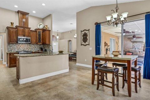 Casa en alquiler en Wesley Chapel, Florida, 4 dormitorios, 220.55 m2 № 2114238 - foto 12