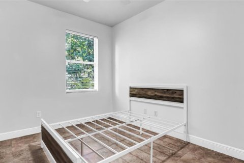Casa en alquiler en Wesley Chapel, Florida, 4 dormitorios, 220.55 m2 № 2114238 - foto 29