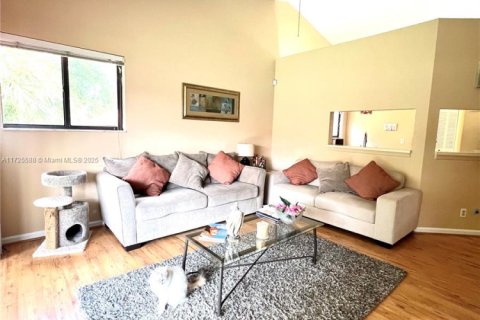 Condominio en venta en Boynton Beach, Florida, 3 dormitorios, 101.82 m2 № 1865104 - foto 5