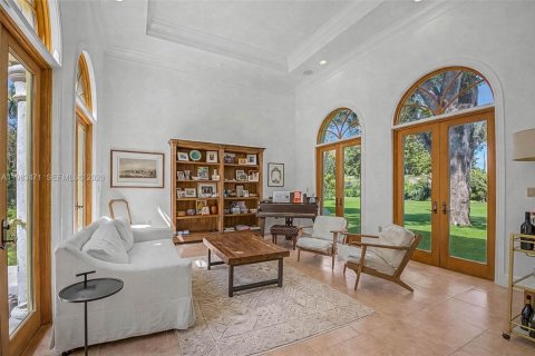 Casa en venta en Miami, Florida, 5 dormitorios, 444.82 m2 № 2049349 - foto 6